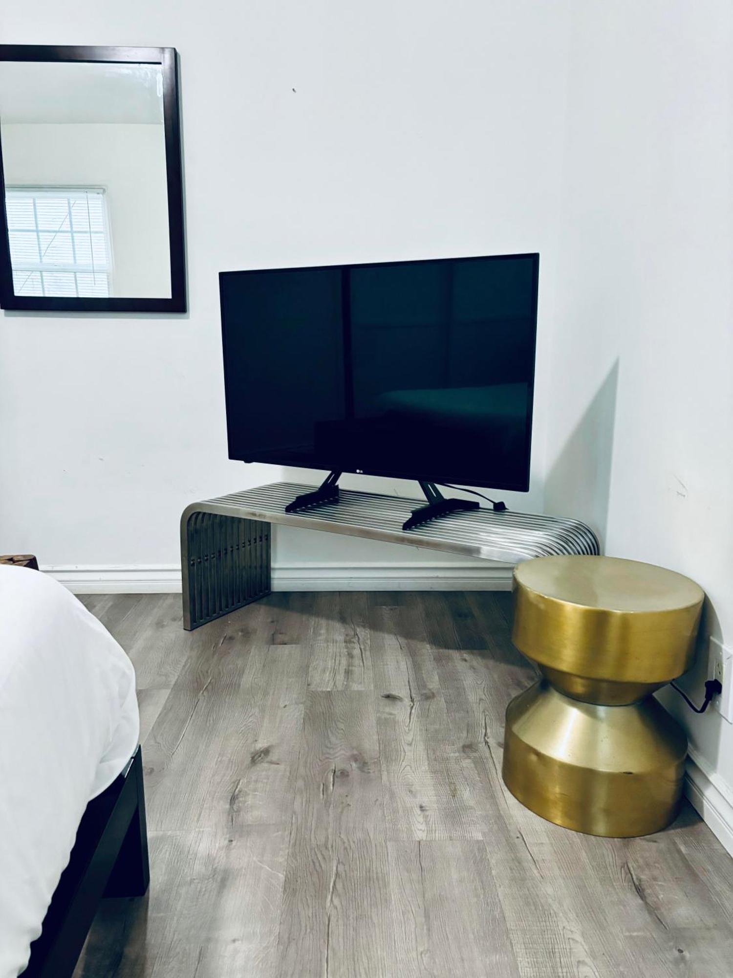 Modern, 1 Bed Condo, Downtown Century City Лос-Анджелес Екстер'єр фото